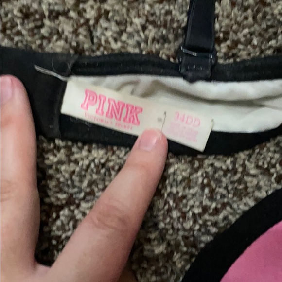 Victoria Secret bra - Picture 2 of 2
